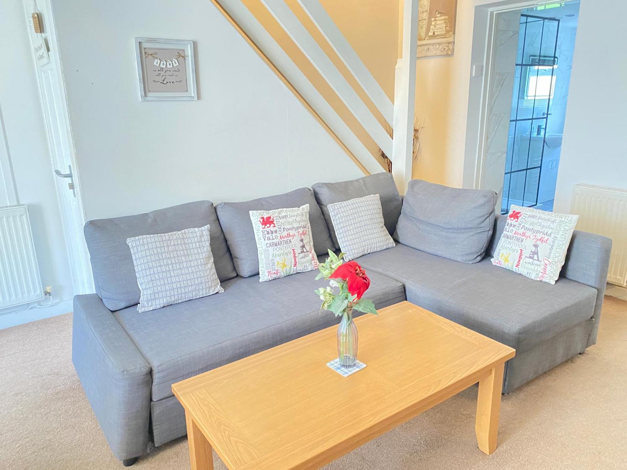 에버데어 The Cwtch, Log Fire, Sleeps 6, Nr Zip World, Brecon And Bike Park Wales 빌라 외부 사진