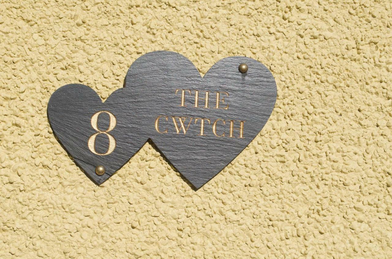 에버데어 The Cwtch, Log Fire, Sleeps 6, Nr Zip World, Brecon And Bike Park Wales 빌라 외부 사진